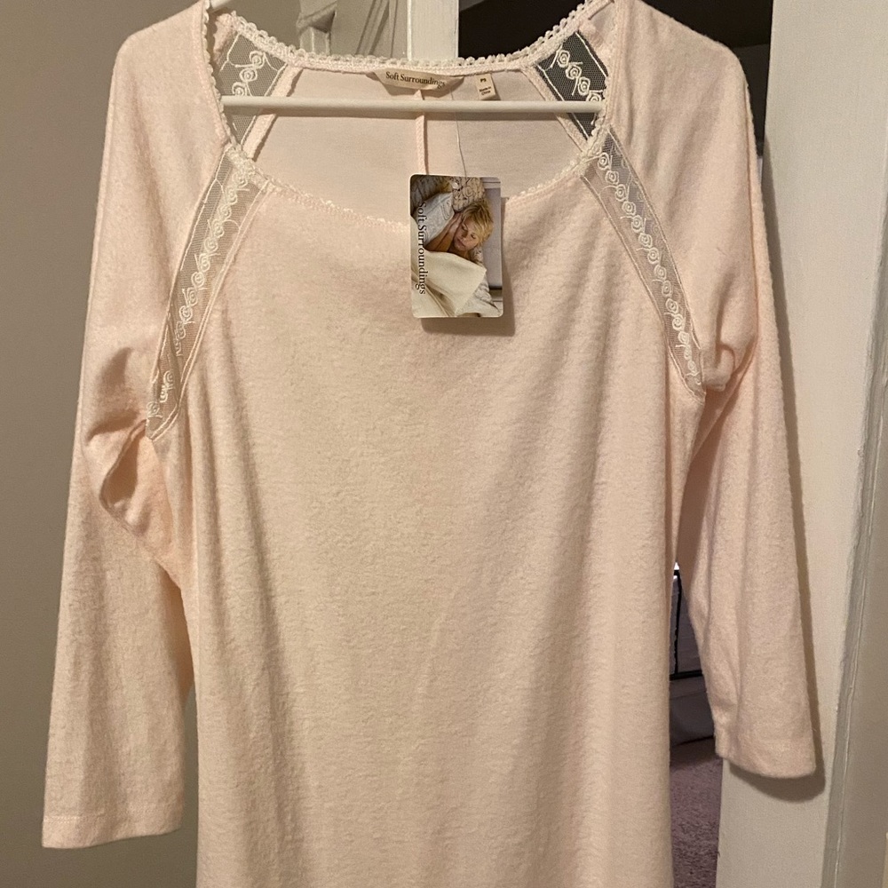 Comfortable sleep gown